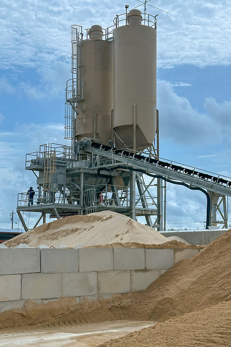 Chisel nose cement silos from CMQ Engineering ensure true first in, first out cement discharge, ensuring every batch of concrete starts with the best raw materials.