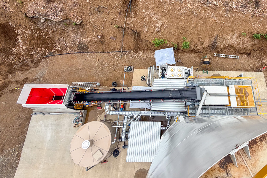 Overhead view of a CMQ Engineering paste backfill plant, as seen from atop the cement silo.